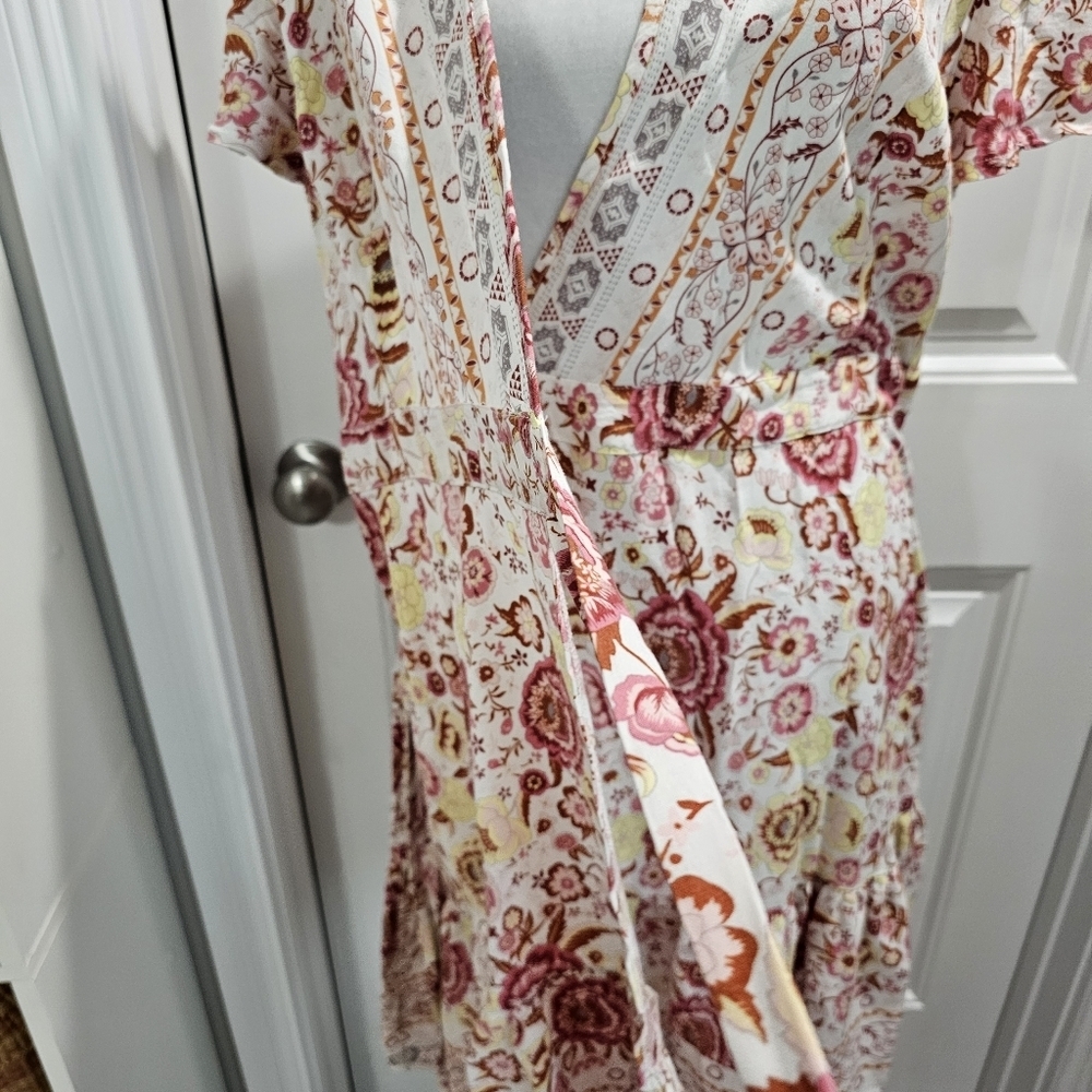 Zesica Summer Wrap Boho Floral Dress V-Neck Size Xlarge - Picture 8 of 16